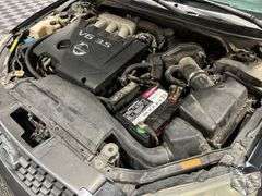 2005  Nissan  Altima  3.5 SE