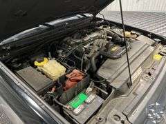 2003  Land Rover  Discovery  SE