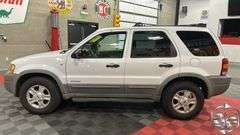 2002  Ford  Escape   XLT