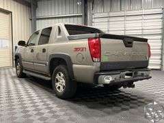 2003  Chevrolet  Avalanche  1500
