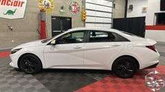 2022  Hyundai  Elantra  SEL