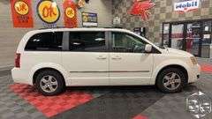 2010  Dodge  Grand Caravan   SXT