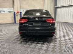 2015  Volkswagen  Jetta  SE