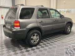 2005  Ford  Escape  XLT