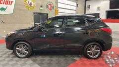 2014  Hyundai  Tucson   SE