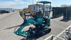 AGT Industrial QH12R Mini Excavator