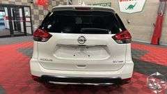 2018  Nissan  Rogue   SV