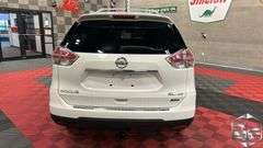 2014  Nissan  Rogue   SV