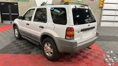 2002  Ford  Escape   XLT