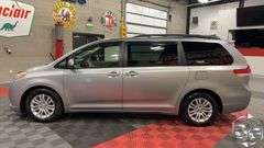 2013  Toyota  Sienna  XLE