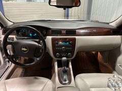 2010  Chevrolet  Impala  LT