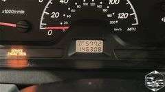 2004  Mitsubishi  Lancer   ES