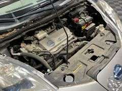 2011  Nissan  Leaf  SL