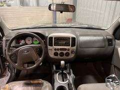 2005  Ford  Escape  XLT