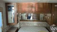 2000  Winnebago