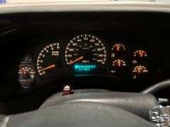2001  GMC  Yukon XL  2500 SLT