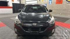 2014  Hyundai  Tucson   SE