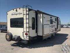 2017  FOREST RIVER Wildwood  Heritage Glen camp trailer