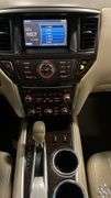 2013  Nissan  Pathfinder  SL