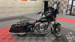 2016  Harley-Davidson  Street Glide   FLHXI