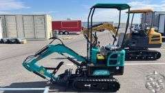 AGT Industrial QH12R Mini Excavator