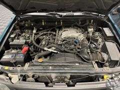 1996  Nissan  Pathfinder  LE