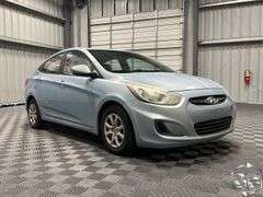 2013  Hyundai  Accent  GLS