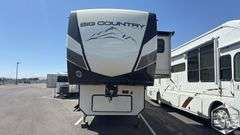 2019  HeartLand   Big Country   3806RKD
