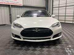 2013  Tesla  Model S