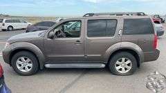 2008  Nissan  Pathfinder  SE
