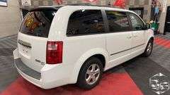 2010  Dodge  Grand Caravan   SXT
