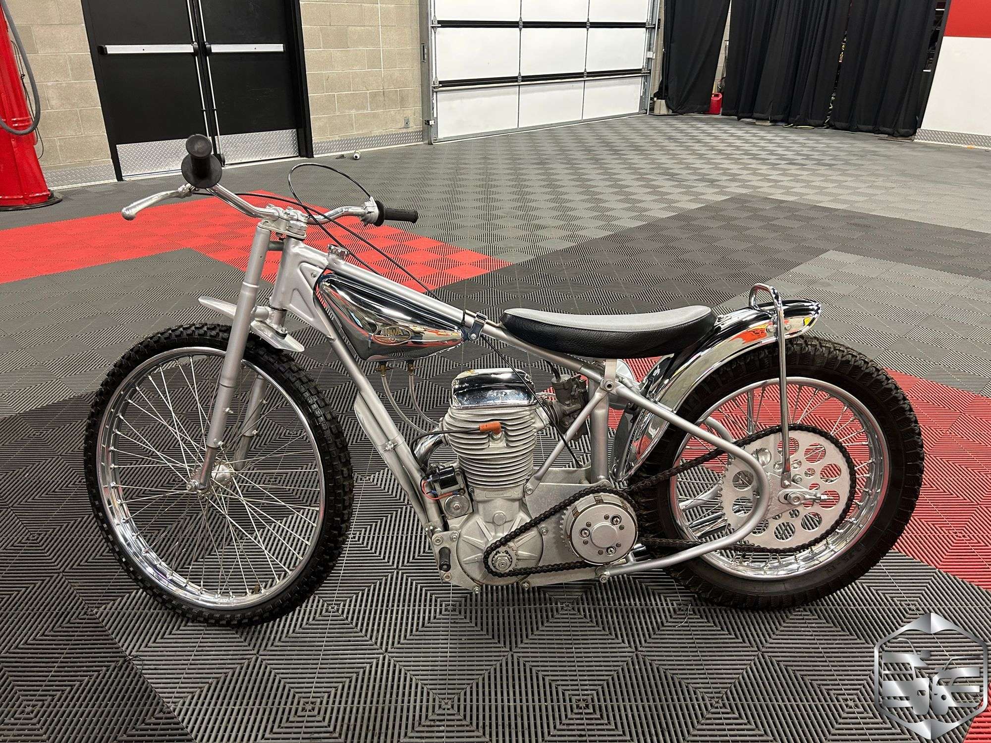 Jawa 250 - Trucks & Auto Auctions
