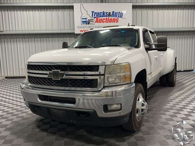 2011  Chevrolet  Silverado 3500  LTZ