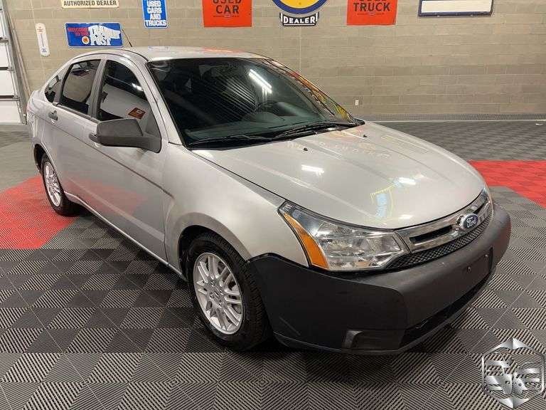 2011  Ford  Focus  SE