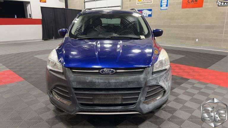 2015  Ford  Escape   SE