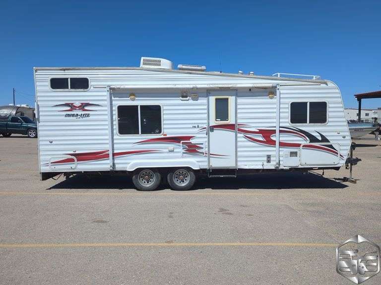 2008  Toy Hauler Camp Trailer