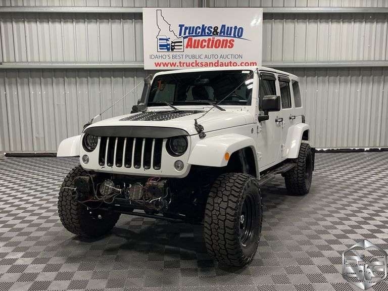2018  Jeep  Wrangler  Unlimited Sahara