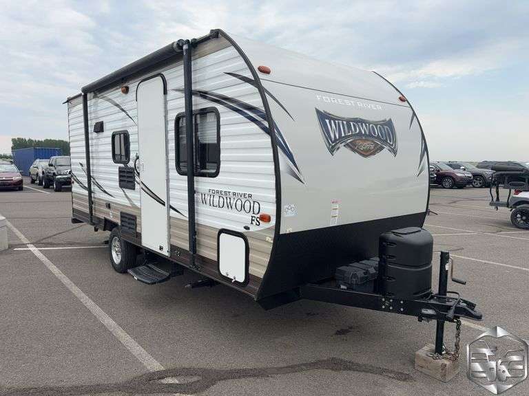 2016  Forest River   Wildwood  T175BH