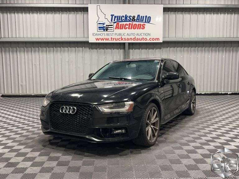 2016  Audi  A4  2.0T Premium