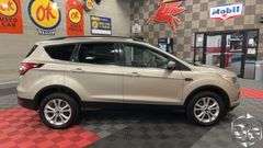 2017  Ford  Escape   SE