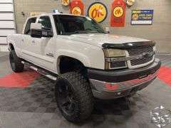 2004  Chevrolet  Silverado 2500   LS