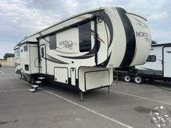 2017  Jayco  North Point  37BHFS