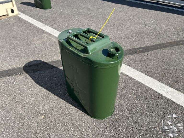 Canister (7.93 Gallon Cap)