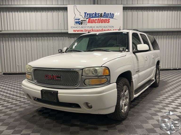 2004  GMC  Yukon XL  Denali