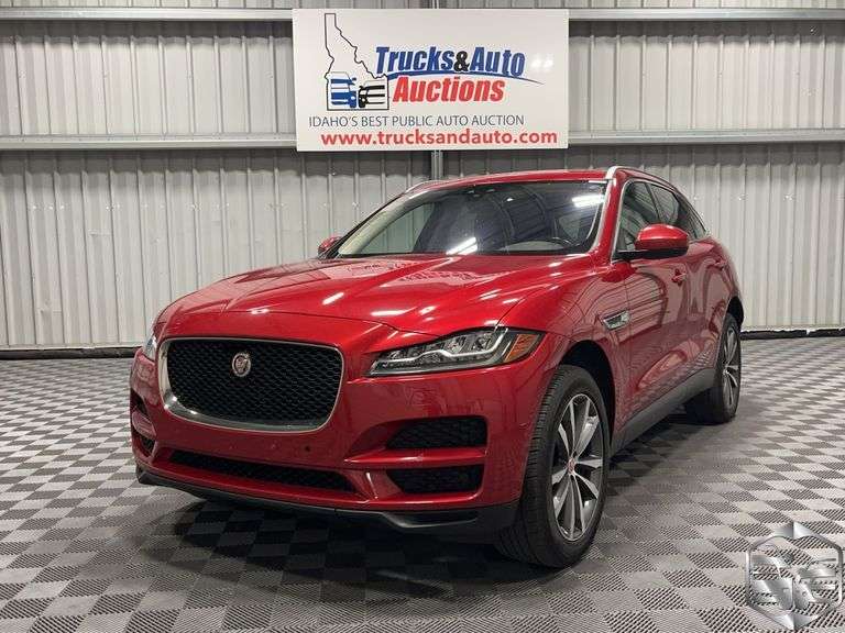 2018  Jaguar  F-Pace 25T   Prestige