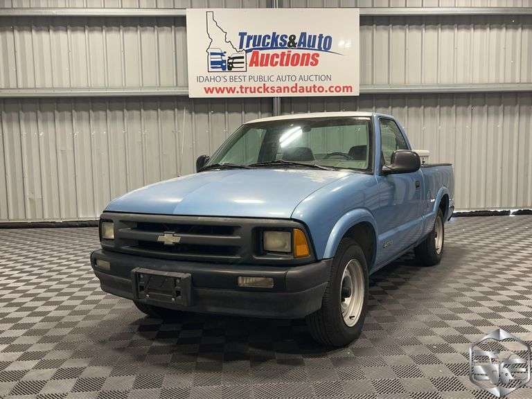 1996  Chevrolet  S10  LS