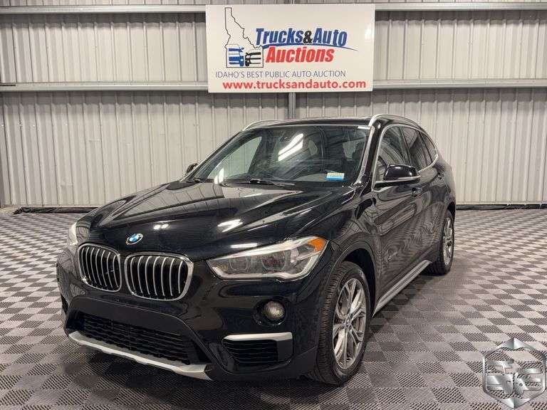 2016  BMW  X1  xDrive28i