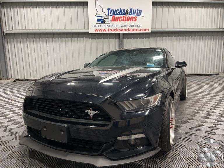 2017  Ford  Mustang GT Premium