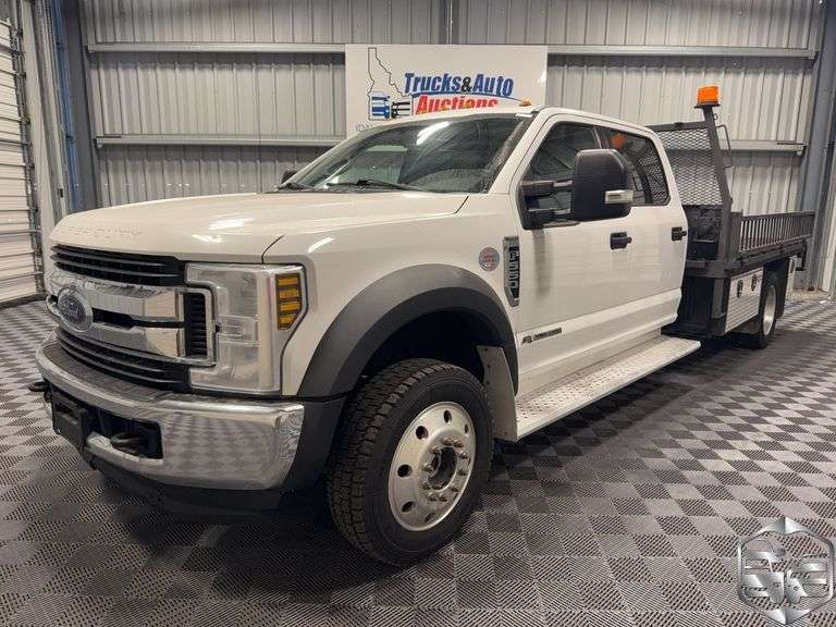 2019  Ford  F550 Super Duty   F-550 XLT