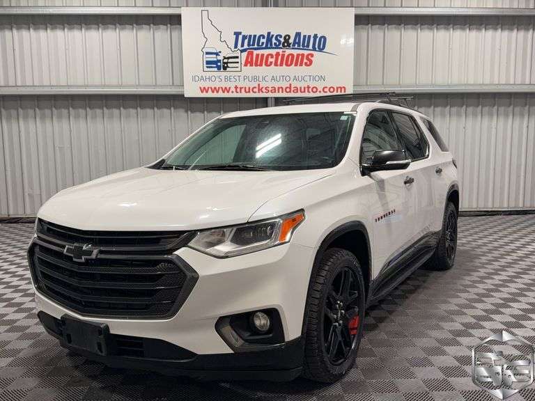 2019  Chevrolet  Traverse Premier  High Country